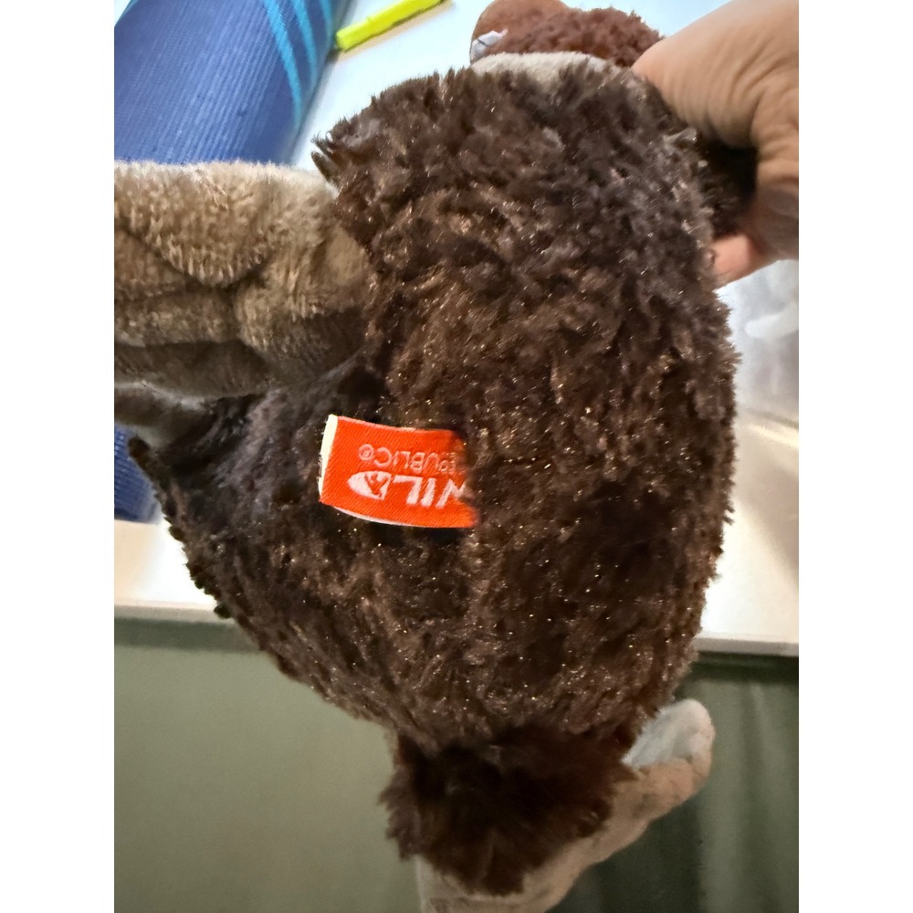 Wild Republic Beaver Stuffed Animal ~ 13" Brown - Picture 3 of 5